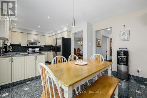 1106 Ridge Valley Drive, Oshawa (Pinecrest), ON 