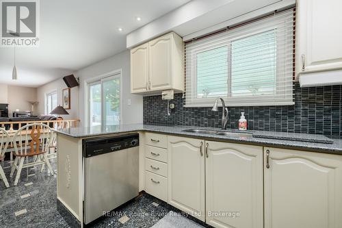 1106 Ridge Valley Drive, Oshawa (Pinecrest), ON 