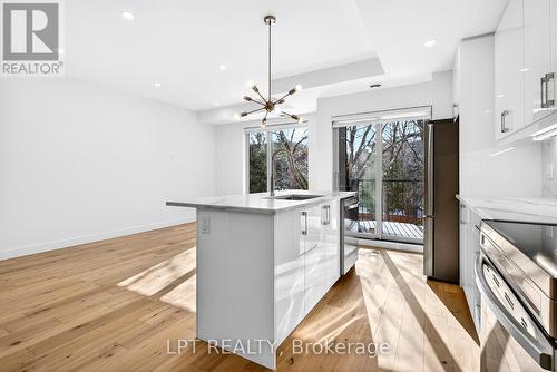 14 Stevens Avenue, Ottawa, ON 