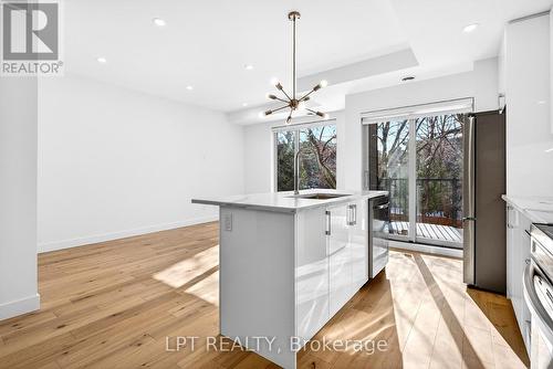 14 Stevens Avenue, Ottawa, ON 