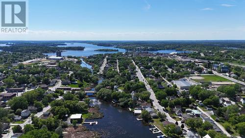 817 Second St S, Kenora, ON 