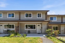 #6-285 Harewood Rd Nanaimo, BC V9Y 2Z1