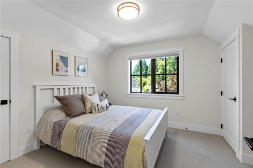 602 Belyea Rd, Qualicum Beach, BC 