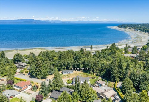 602 Belyea Rd, Qualicum Beach, BC 