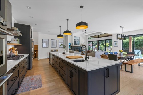 602 Belyea Rd, Qualicum Beach, BC 