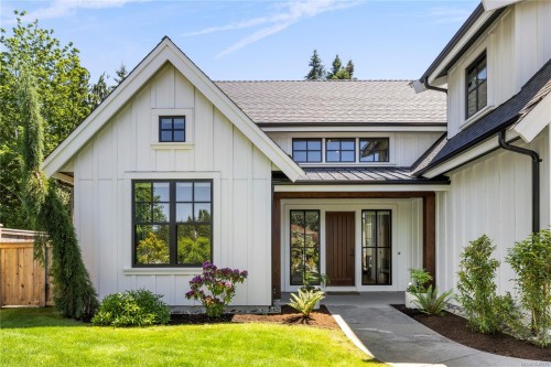 602 Belyea Rd, Qualicum Beach, BC 