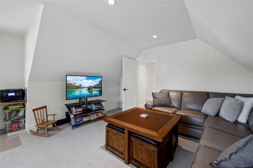 602 Belyea Rd, Qualicum Beach, BC 