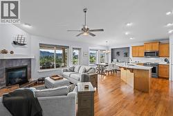 Open living space perfect for everyday living or entertaining - 