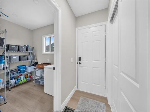 25 Parkside Drive, Mcgregor, ON 