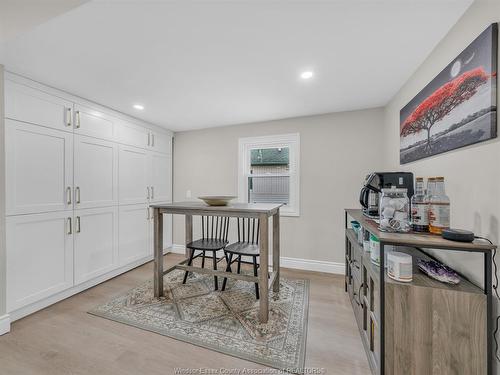 25 Parkside Drive, Mcgregor, ON 