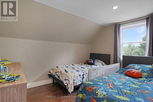 25 Post Street, South Algonquin, ON 