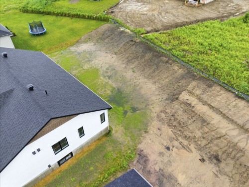 Courtyard - 1050 Rue Bissonnette, Valcourt - Ville, QC - Outdoor