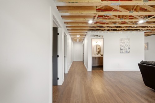 Basement - 1050 Rue Bissonnette, Valcourt - Ville, QC - Indoor Photo Showing Other Room