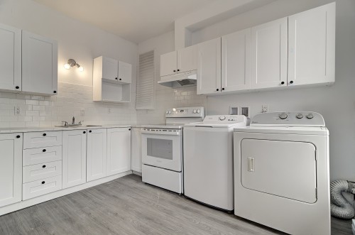 Kitchen - 8621 Rue St-Denis, Montréal (Villeray/Saint-Michel/Parc-Extension), QC 