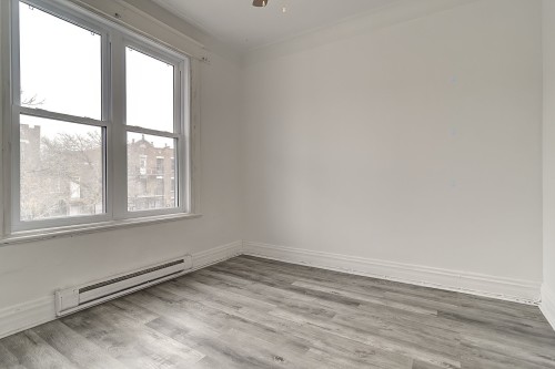 Bedroom - 8621 Rue St-Denis, Montréal (Villeray/Saint-Michel/Parc-Extension), QC 