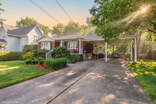 2845 Rue des Deux-Rivières  Carignan, QC J3L 5A4