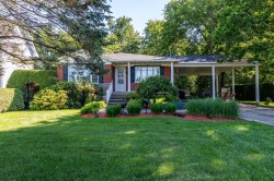 2845 Rue des Deux-Rivières  Carignan, QC J3L 5A4