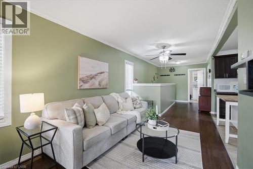22 DELENA Avenue N  Hamilton, ON L8H 6B4