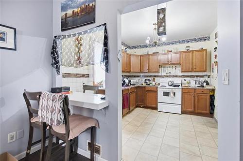669 Flora Ave, Winnipeg, MB 