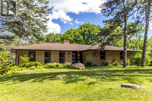 44 GIBSON LAKE DRIVE  Caledon, ON L7E 4B2