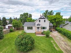 721 5th Avenue  Rivers, MB R0K 1X0