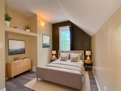 Virtually staged - 721 5Th Avenue, Rivers, MB 