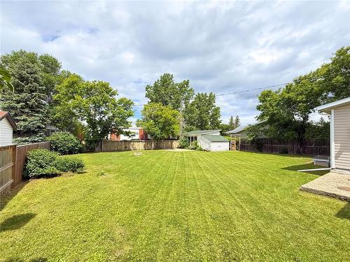 721 5Th Avenue, Rivers, MB 