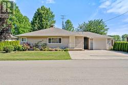 286 WALNUT STREET  Chatham-Kent (Dresden), ON N0P 1M0