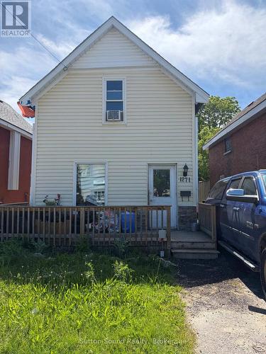 1271 2ND AVENUE E  Owen Sound, ON N4K 2J2