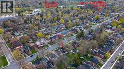 Image quality insufficient for description - 