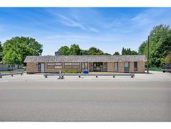 8-21 Arnold Street  Wallaceburg, ON N8A 3P3