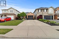 40 BRIDGETTE DRIVE  Hamilton, ON L9A 5J8