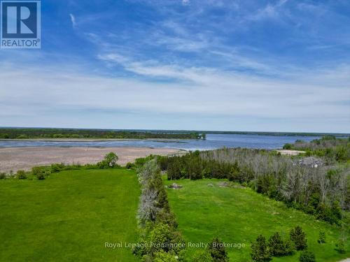 1159 County Road 15 Road, Prince Edward County (Sophiasburg Ward), ON 