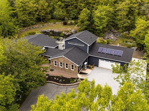 5 Confederation Avenue, Fall River, NS 