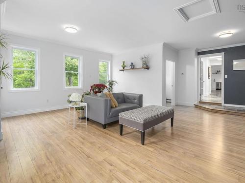 5 Confederation Avenue, Fall River, NS 
