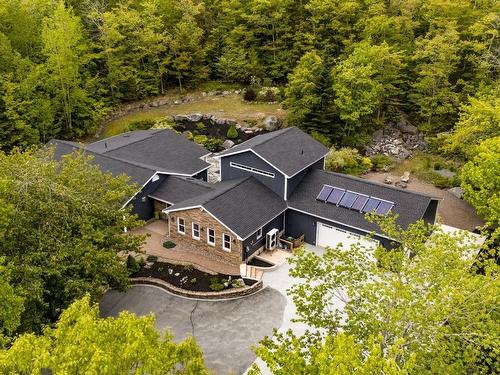5 Confederation Avenue, Fall River, NS 