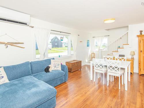7919 Highway 1, Meteghan, NS 