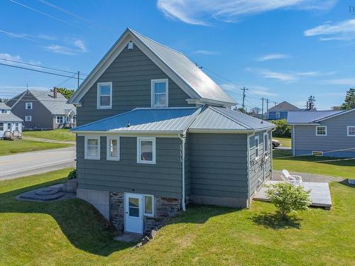 7919 Highway 1, Meteghan, NS 