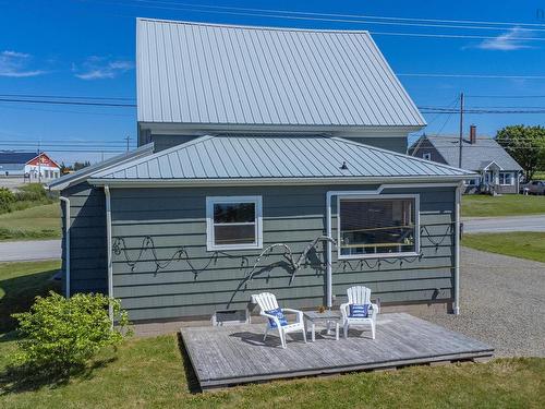 7919 Highway 1, Meteghan, NS 