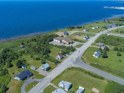 7919 Highway 1, Meteghan, NS 