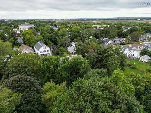 87 Park Street, Truro, NS 