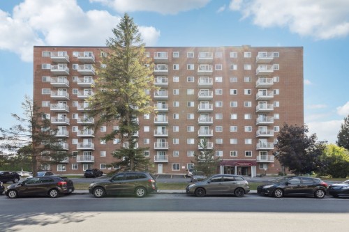 415-23 Rue de la Soeur-Jeanne-Marie-Chavoin  Gatineau (Hull), QC J8Z 1V9