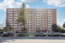 415-23 Rue de la Soeur-Jeanne-Marie-Chavoin  Gatineau (Hull), QC J8Z 1V9