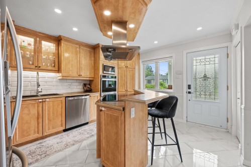 Kitchen - 111 Rue Longtin, Saint-Constant, QC 