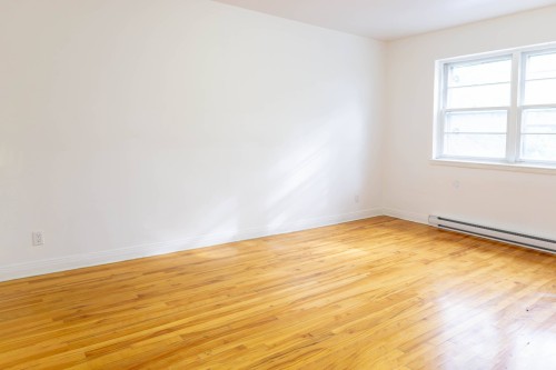 Living Room - 8-3485 Av. Ellendale, Montréal (Côte-Des-Neiges/Notre-Dame-De-Grâce), QC 