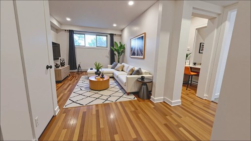 Living Room - 2-3485 Av. Ellendale, Montréal (Côte-Des-Neiges/Notre-Dame-De-Grâce), QC 