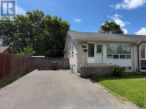 1560 Sandgate Crescent, Mississauga, ON 