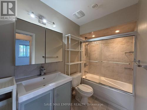 1560 Sandgate Crescent, Mississauga, ON 