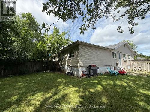 1560 Sandgate Crescent, Mississauga, ON 