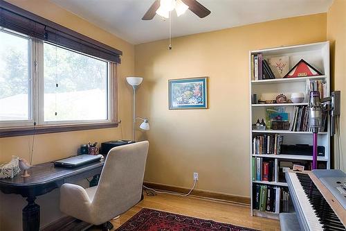 699 Elm St, Winnipeg, MB 
